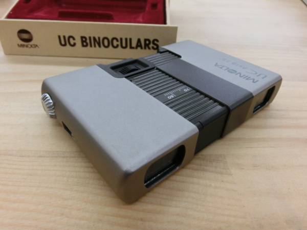 ミノルタ／近代双眼鏡・UC 8×18 7.5°【ポーチ付き　中古品】。 MINOLTA ミノルタ フラット 双眼鏡 UC 8×18 7.5°箱付(双眼鏡)｜売買