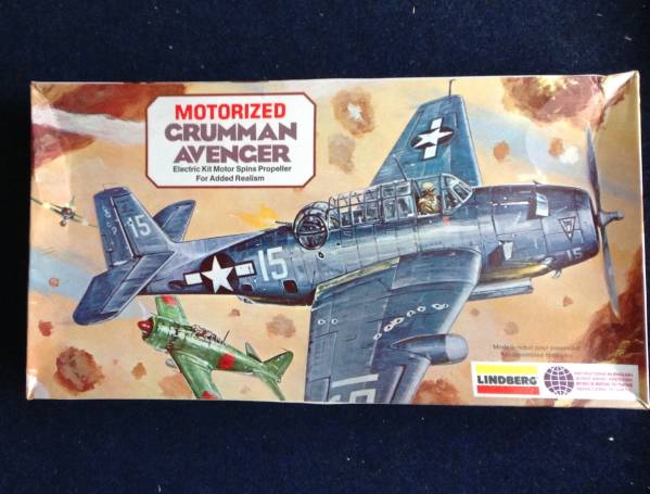 リンドバーグ 1/48 アベンジャー モーター付き 輸入キット