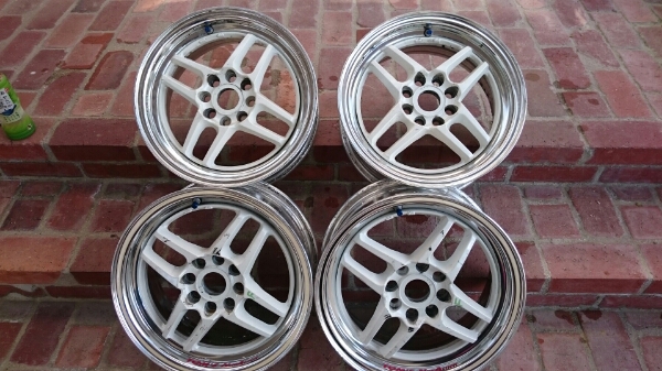 TOM'S NewAction 6j 14+38と+33 PCD100 白 送料無料