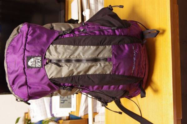 グラナイトギア　エスケープAC40KI　中古