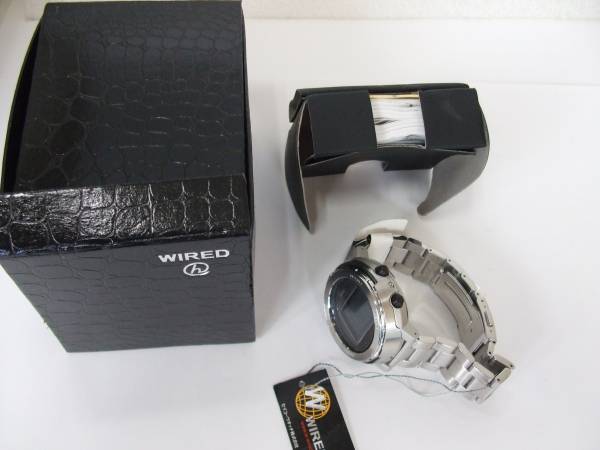 ◎セイコー　ソーラー電波　ワールドタイム　１０気圧坊水