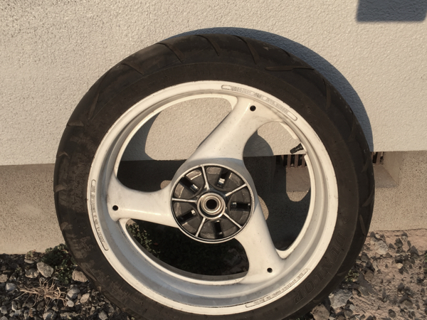 Yahoo!オークション -「gsx-r1100 GSX-R1100 88年式 リアホイール 18