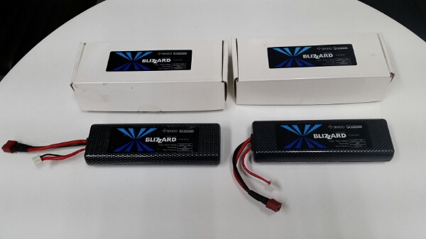 ブリザード　リポ7.4V 4200mA