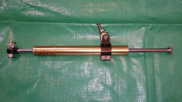 NHKステアリングダンパー