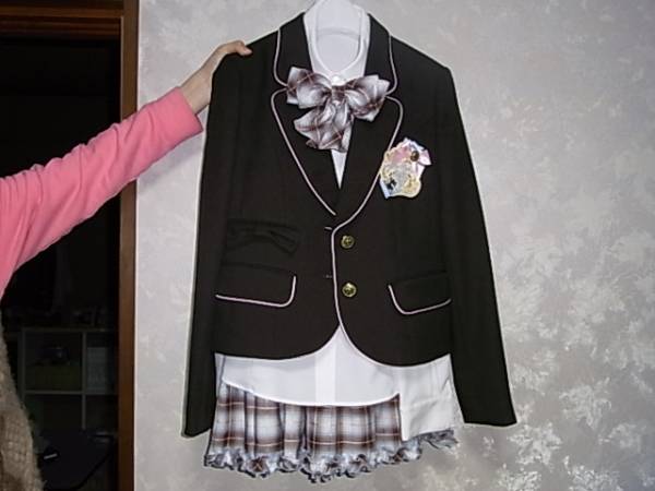 卒業式に　美品　フォ-マルス－ツ