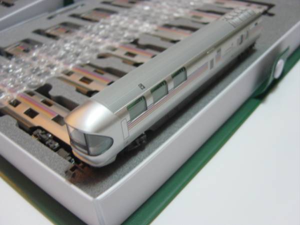 カトー10-1336 E26系寝台特急「カシオペア」12両フルセット KATO 10