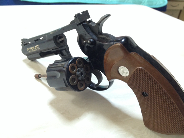 MGC PYTHON 357 マグナム ABS モデルガン SPG 絶版 MGC PYTHON 357 マグナム ABS モデルガン SPG 絶版 MGC PYTHON 357