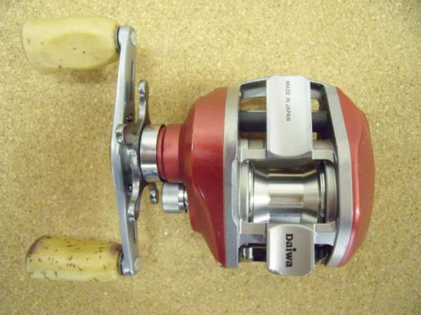Daiwa ダイワ リベルト ピクシー エアリーレッド(改)中古品 Daiwa ダイワ リベルト ピクシー エアリーレッド(改)中古品