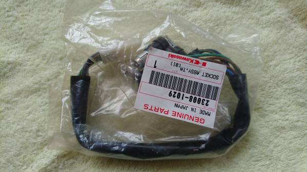 当時物 Z400FX メーターソケット 純正品 Z400FX メッキ純正メーター