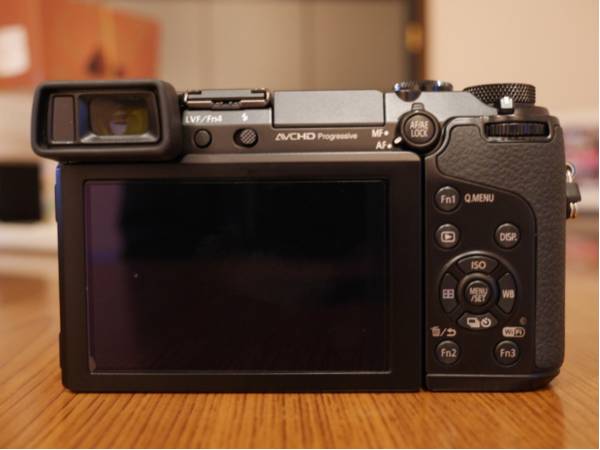 Panasonic Lumix DMC-GX7MK2 ボディーセット 美中古LUMIX GX7 Panasonic Lumix DMC-GX7MK2 ボディーセット 美中古LUMIX GX7