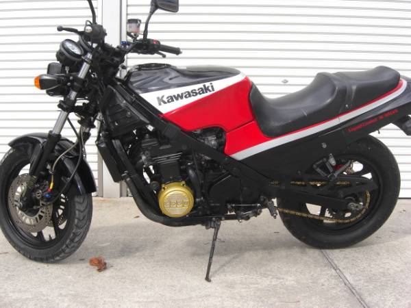 KAWASAKI カワサキ GPZ400「ニンジャ赤黒外装GPZ400R」 ウェビック
