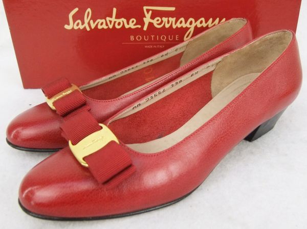 フェラガモ ヴァラ リボン レザー パンプス 6 1/2C 赤＊