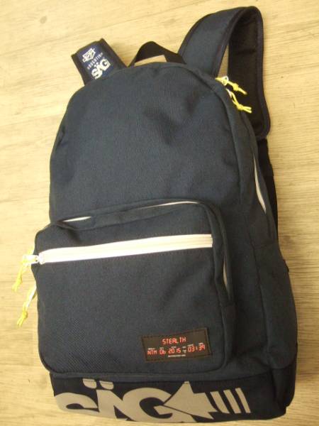 新品 SAGLIFE NAUGHTIAM コラボ バックパック BAG BTTF リュック