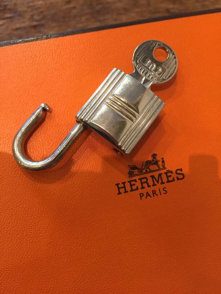 HERMES　カデナ　鍵　南京錠　NO１０7