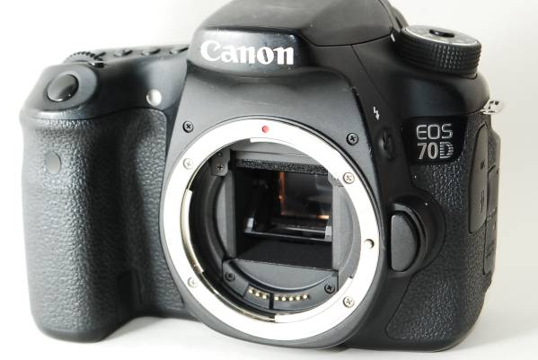 ☆ 訳あり キャノン Canon EOS 70D 最低落札価格 49.800円 ☆ Canon