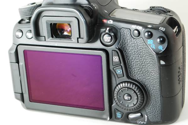 ☆ 訳あり キャノン Canon EOS 70D 最低落札価格 49.800円 ☆ Canon