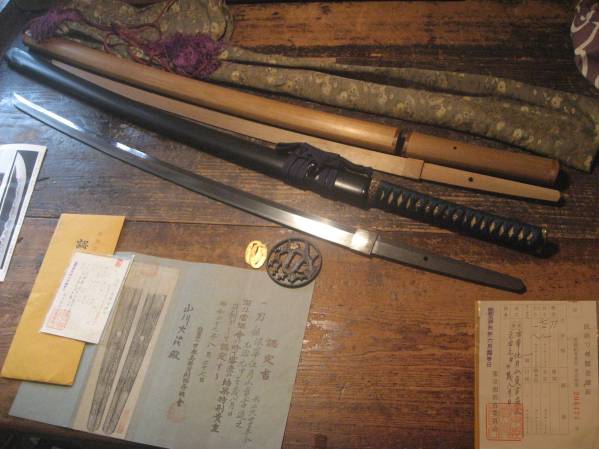 登録有り／浪華住月山貞吉造　二尺四寸　刀剣／鍔金銀象眼細工