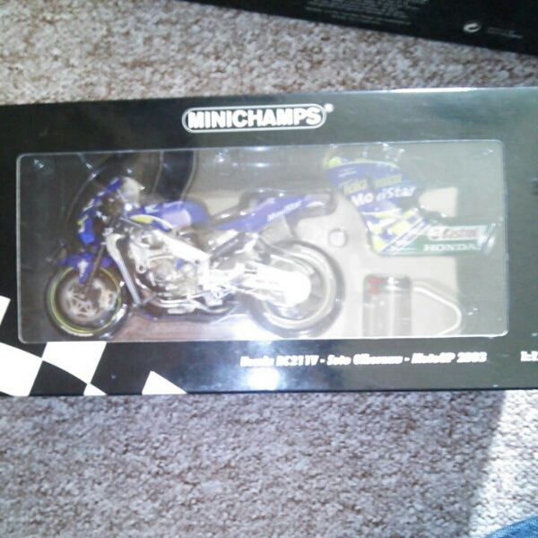 PMA 1/12 HONDA RC211V GIBERNAU 2003 ホンダ ジベルノー