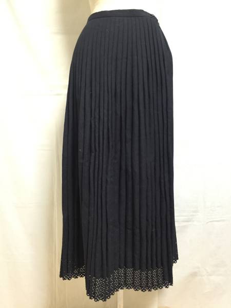 ISSEY MIYAKE イッセイ ミヤケ ロングスカート ブラック ②