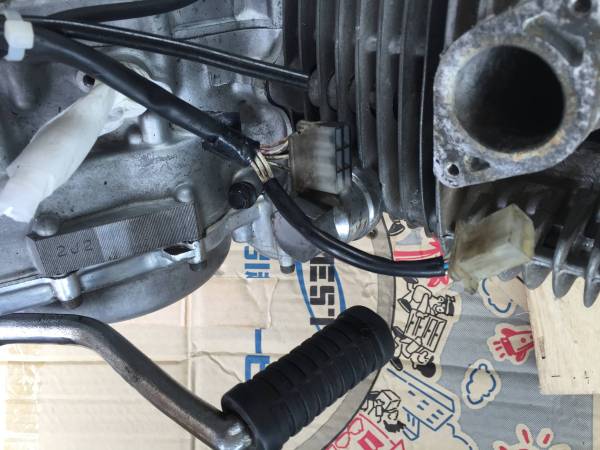 SR500 2J2 エンジン ハイコンプ? sr400