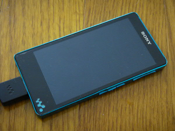 ジャンク　SONY ソニー ウォークマン NW-F886 ブルー