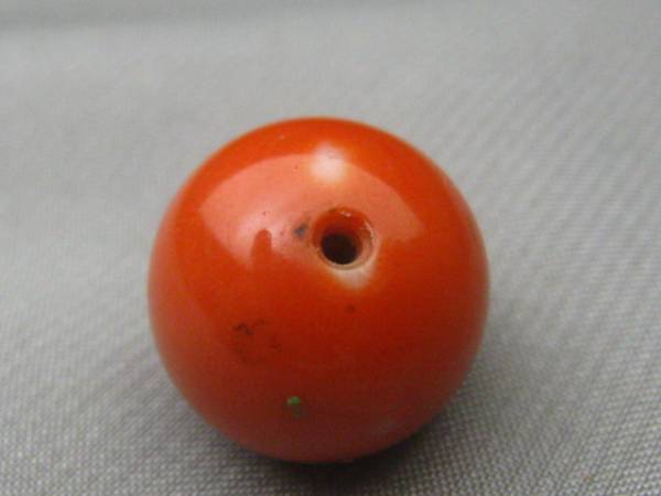 本珊瑚玉（径約14，0mm）1個 / 根付サンゴ 緒締玉 簪 天然本珊瑚