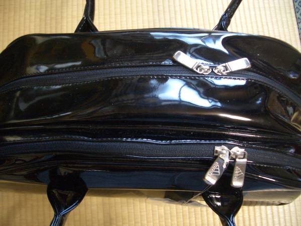 アディダス エナメル ボストンバッグ 新品 超希少 90sold エナメル