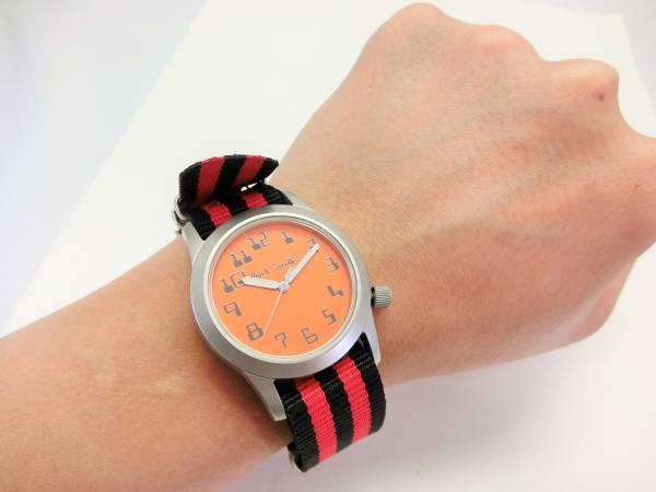 お勧め！美品電池新！3万オールドポールスミス腕時計paul smith 【公式 