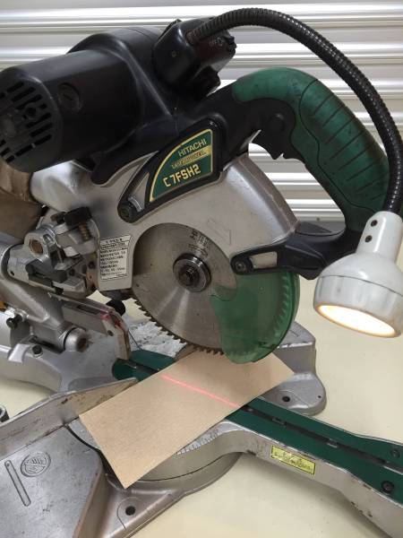 日立C7FSH2 190mm 中古卓上スライド丸のこ レーザーマーカ