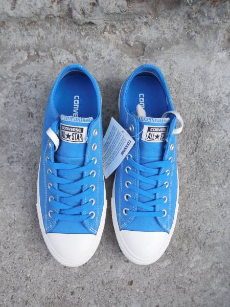 未使用 convers CONS CTAS スエード 青 28cm US9.5 oneスター
