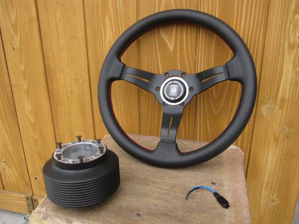 【新品】ナルディ　GRBボス＋エアバックキャンセラ付き