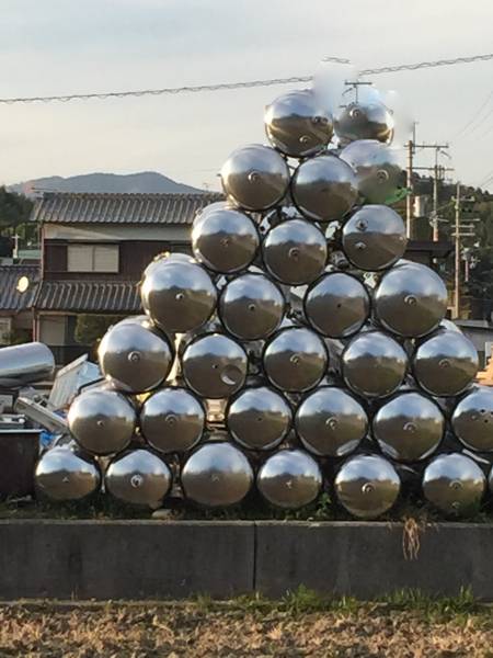 ☆早い者勝ち、あるだけどうぞ、ステンレスタンク☆ピラミッド！