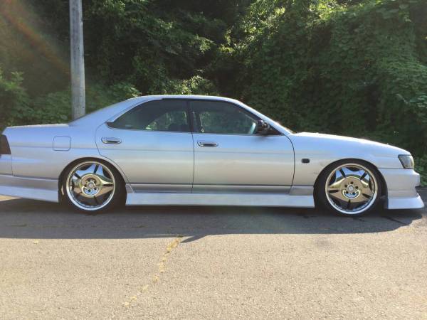 メーカー不明　メッキ19インチ　8.5J? 9J?