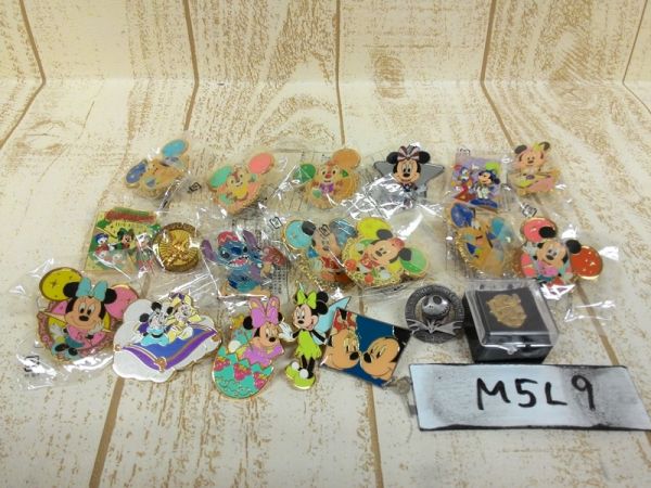 ジャック&スティッチ他 ピンバッジ 20個 蒸気船ウィリー等 M5L9
