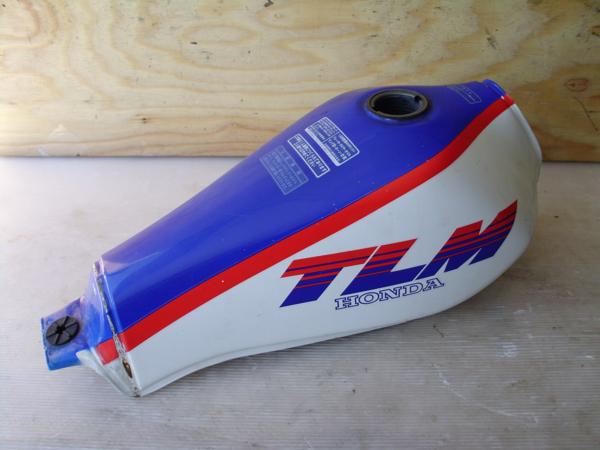 ホンダ TLM220R MD23 純正タンク