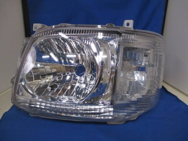 ハイエース H200系 (中期)後期 左ライト ハロゲン 232123 ハイエース