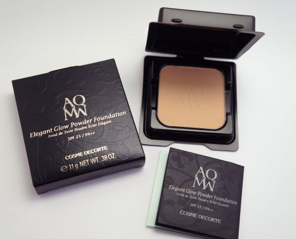 パウダーファンデ コスデコファンデ 色 DECORTE AQ コスメデコルテ AQ