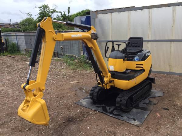 KOMATSU PC03-2 / コマツ 油圧ショベル