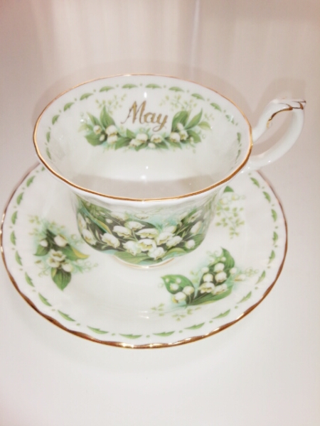 美品■ロイヤルアルバート　May 5月　カップ＆ソーサー　