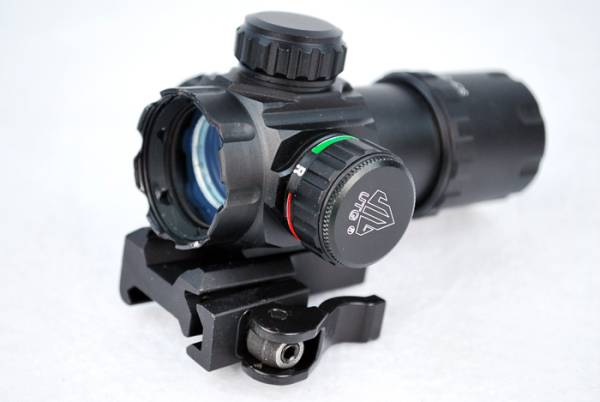 3.9inch ITA Red/Green CQB ダットサイト オフセットキット付 BK