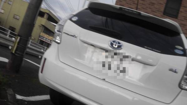 プリウスα　車検付けてお渡し　ホワイト　43089ｋｍ