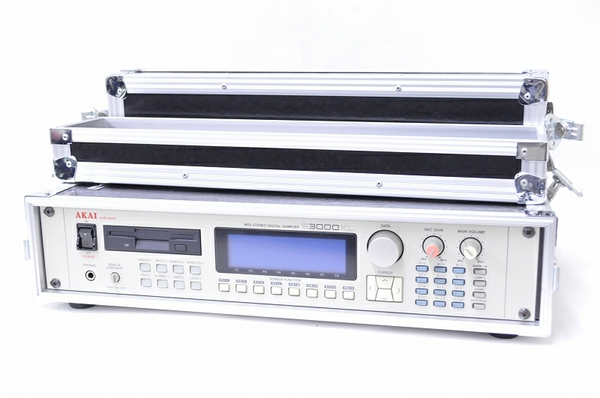 ジャンク AKAI S3000XL 32MB ハード サンプラー 機材 T1930953 Akai