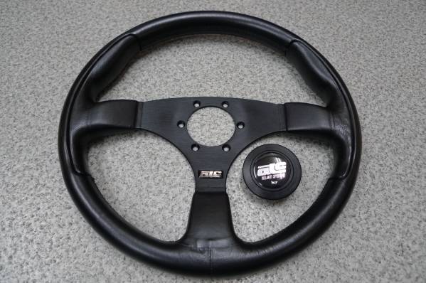 MOMO Sprint ステアリング ハンドル 本体 ATC SPRINT TOP-SPEED黒/黒 35φ ハンドル 美品！ atc 【公式通販】