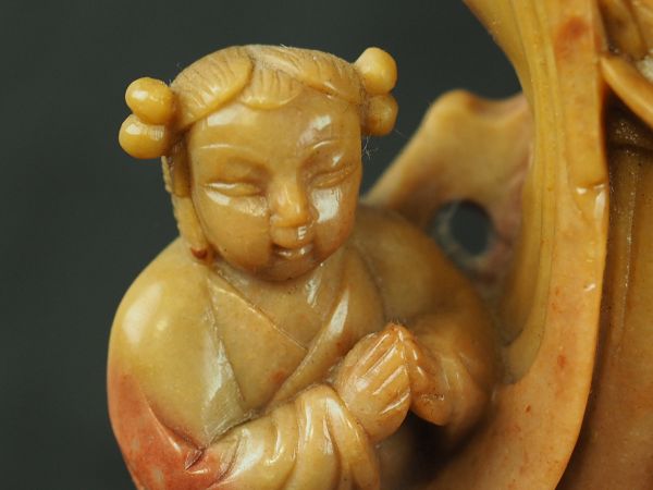 中国美術 寿山石彫刻 聖観音菩薩唐子像 本物保証 彫刻、オブジェ 美術