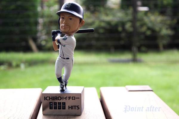 イチロー ヒットカウンター ボブルヘッド 2011 球場配布品 バブル I7IO 公式通販オンライン イチロー ヒットカウンター 2011球場配布 バブル