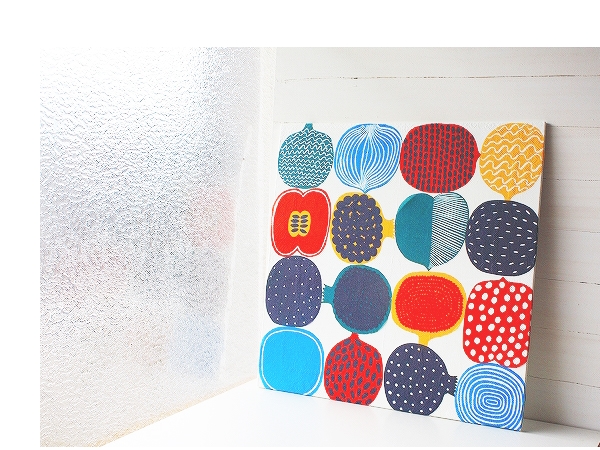 ハンドメイド マリメッコ 特大 木製パネル Kompotti 北欧雑貨