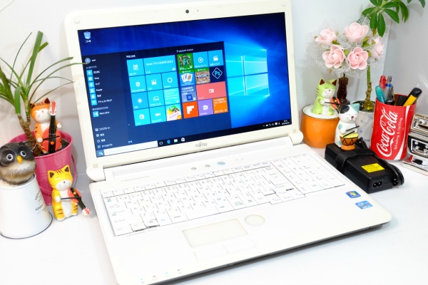 富士通ブルーレイWin10/COREi5-2520M/8GB/750GB/Office2013
