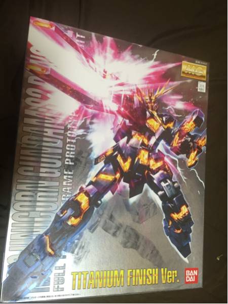 MG νガンダムVer.Ka 改修塗装済完成品 【公式通販】