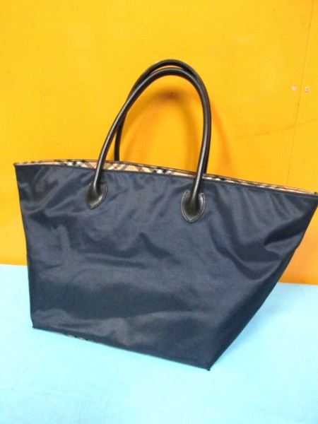 Burberry BURBERRY BLUE LABEL ナイロントートバッグ ノバチェック