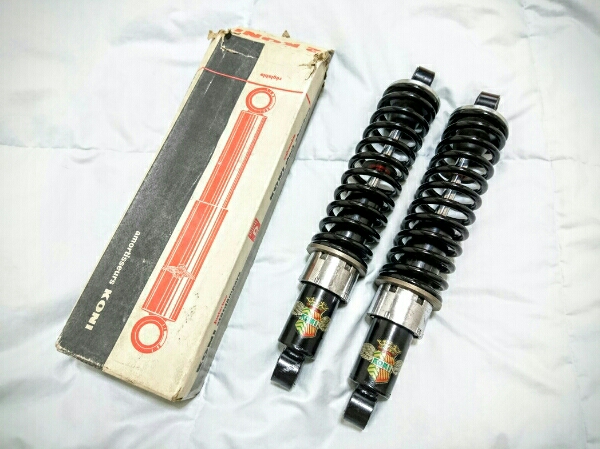 箱付き 未使用 初期 ウイングコニー KONI GS400 GT380 KH400